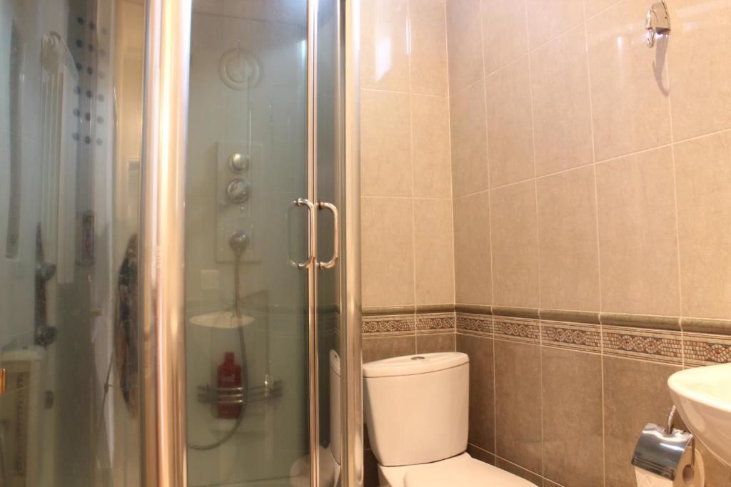 Виллы Luxury Villa With Nice Patio and Swimming Pool Ереван-76