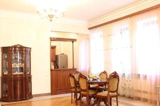 Виллы Luxury Villa With Nice Patio and Swimming Pool Ереван Вилла-82